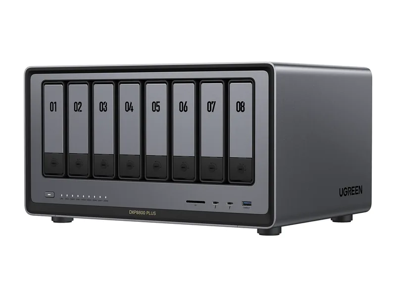 UGREEN DXP8800 Plus
